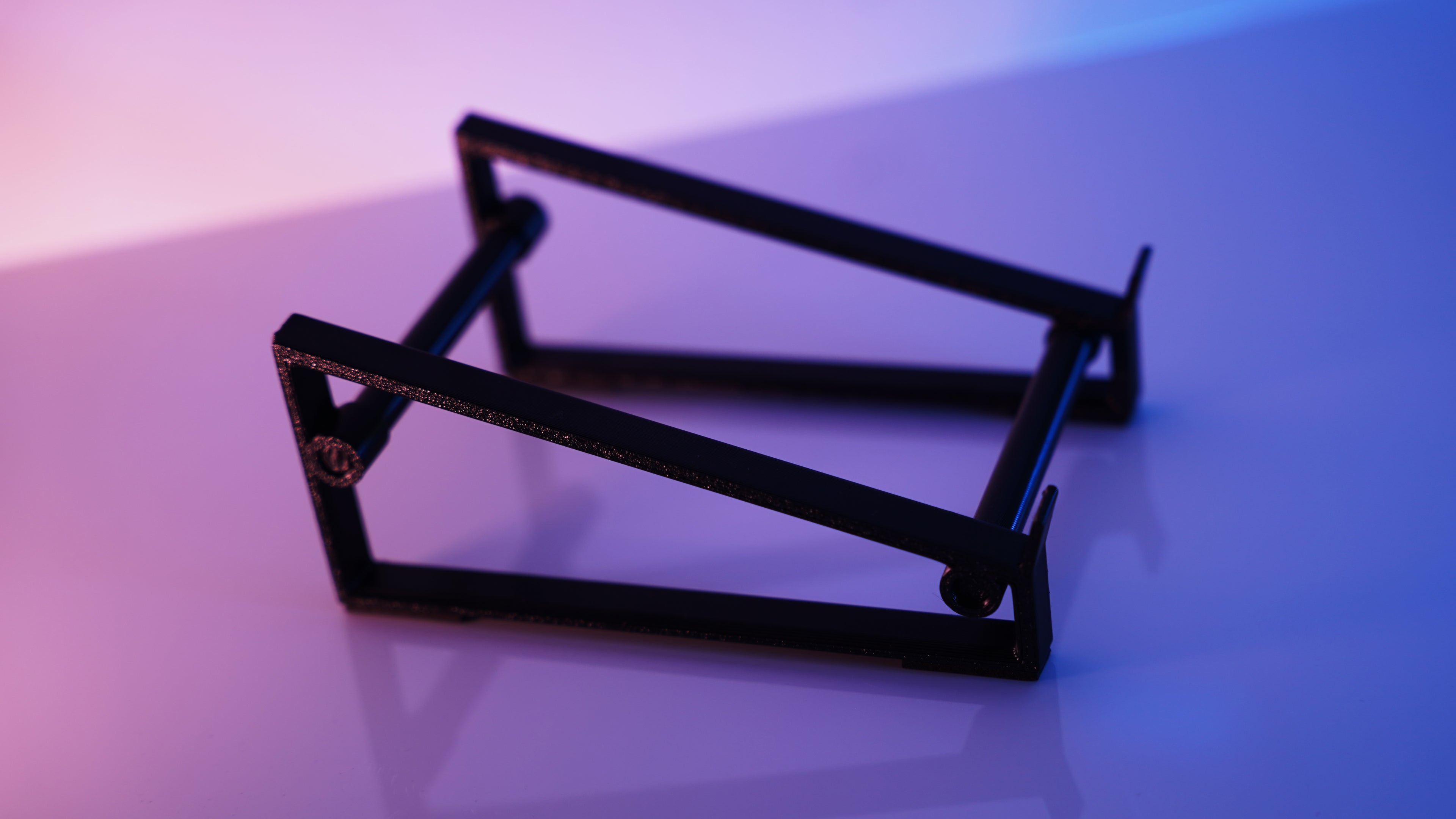 AUDIO INTERFACE TABLE STAND